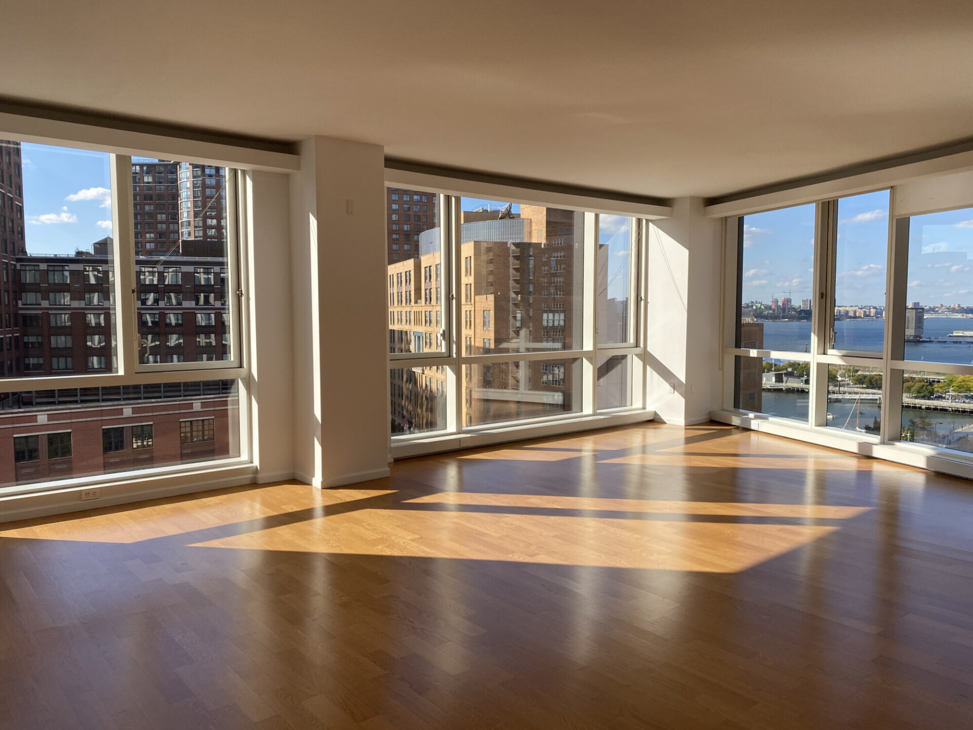 Foreclosure Finds: Considering the Caveats Before You Buy Foreclosure